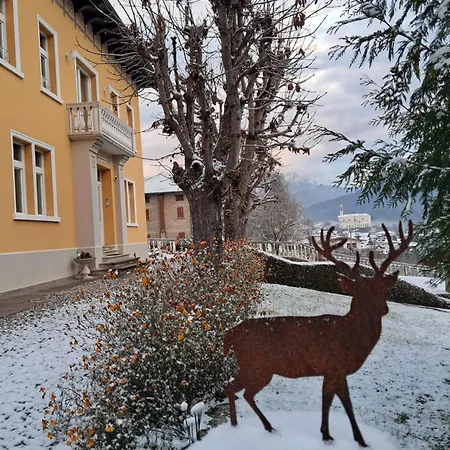Emilia Homestay szállás *