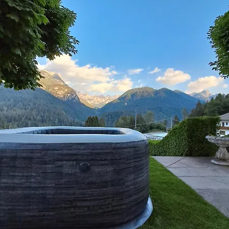 Emilia Pansiyon Domegge di Cadore